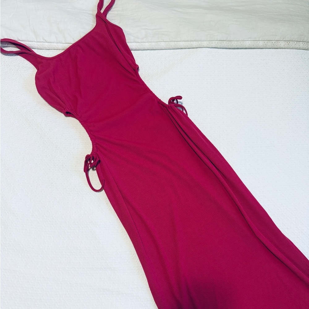 Elegant Pink Sleeveless Cutout Dress